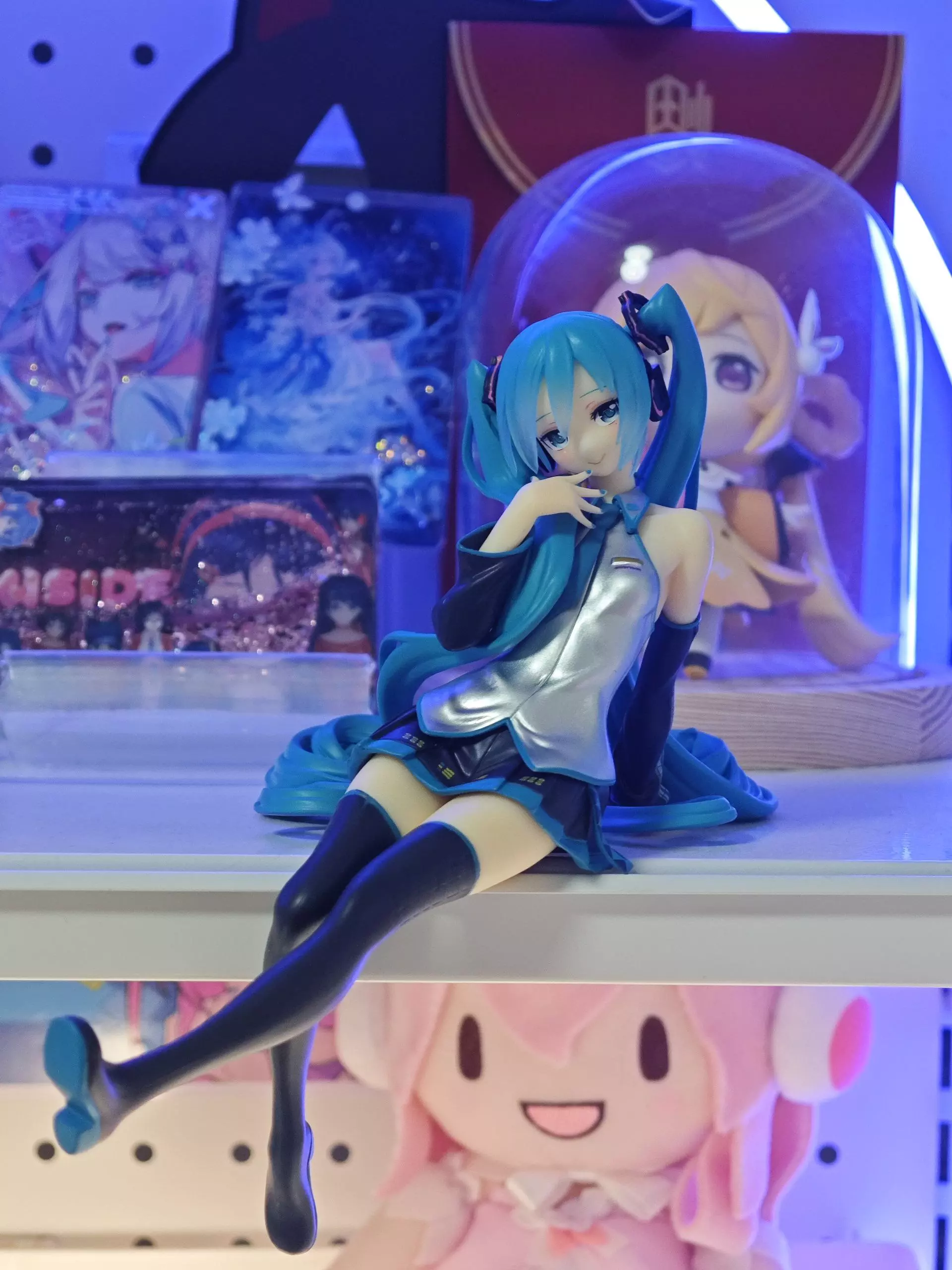 单马尾、初音、断